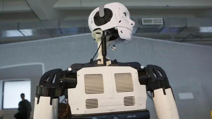 Robot cərrah xəstəni öldürdü - FOTO