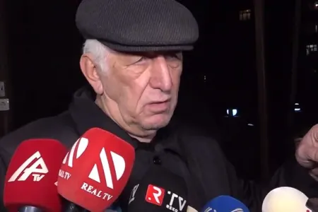 "Əhmədə ev və maşın almışdılar, özünə də hər gün 30 manat pul verirdilər" - Qatilin əmisi