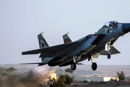 İsrail qırıcıları Livandakı Hizbullah hədəflərini vurdu
