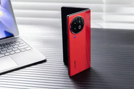 "Vivo X Fold 3"