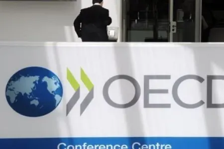 OECD-də zəif artım