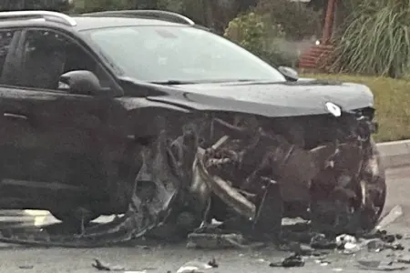Bakıda qəza: "Renault" bu hala düşdü - FOTO - FOTO
