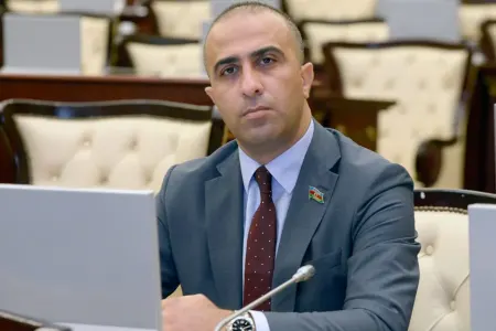 "Təbriklər qərəzli dövlətlərə ciddi mesajdır"