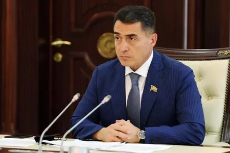 “Fikrət Məmmədov layiqli namizəddir”