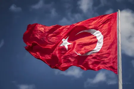 Ankara ermənilərə pul ayırdı