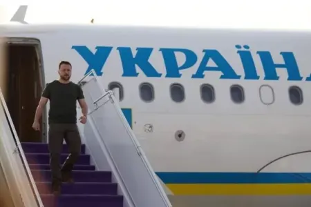 Zelenski Albaniyaya səfər edib