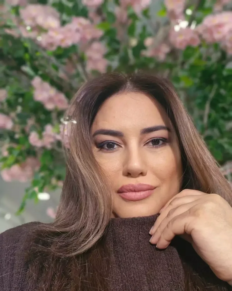 Aytən Səfərova dəyişdi - FOTO