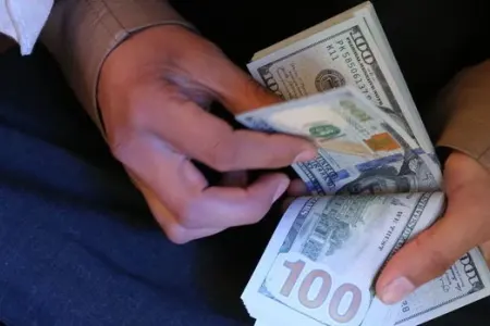 Dollar və avro günə necə başladı?