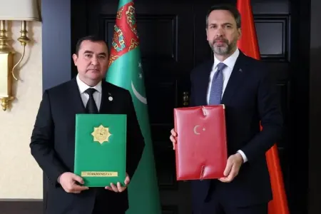 Türkiyə ilə Türkmənistan arasında müqavilələr imzalandı