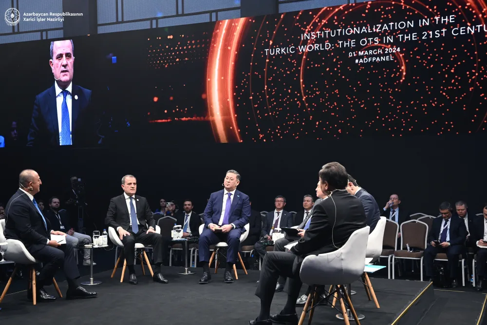 Ceyhun Bayramov Antalya Diplomatiya Forumunun panel müzakirələrində iştirak edib