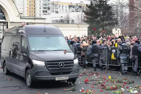 Navalni ilə vidalaşdılar