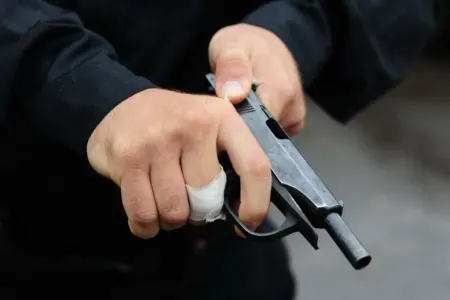 İrəvanda yanacaqdoldurma məntəqəsinə silahlı basqın olub