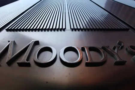 "Moody's" bu bankın kredit reytinqini aşağı saldı