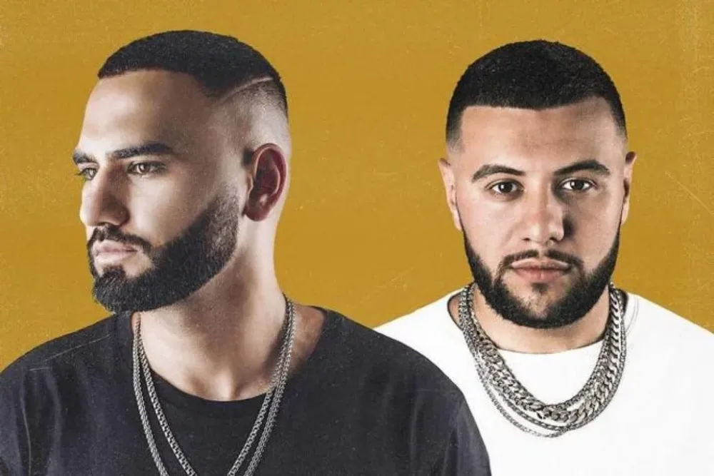 Azərbaycanlı müğənni göydə konsert verdi - -VİDEO