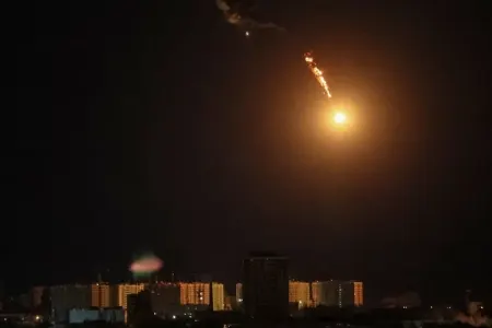 Gecə saatlarında DƏHŞƏT: - PUA-lar havaya qalxdı