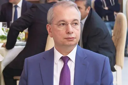 Prezident Azər Xəlilovla bağlı sərəncam imzaladı