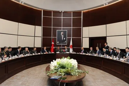 Zakir Həsənov Türkiyənin Müdafiə Sənayesi Komitəsinin sədri ilə görüşüb