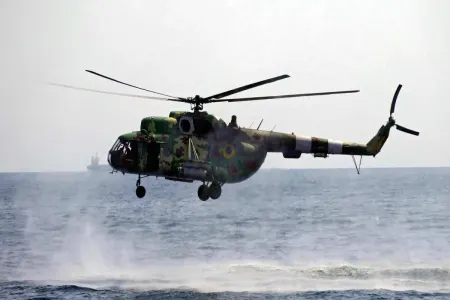 Hərbi helikopter qəzaya uğrayıb, ölənlər var