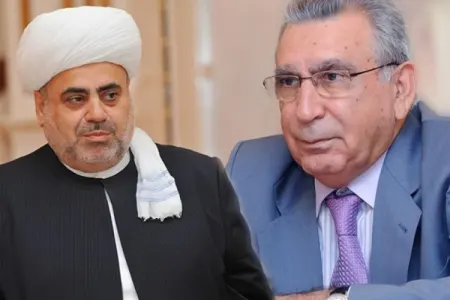Şeyxlə 20 hektar ərazini aralarında böldülər
