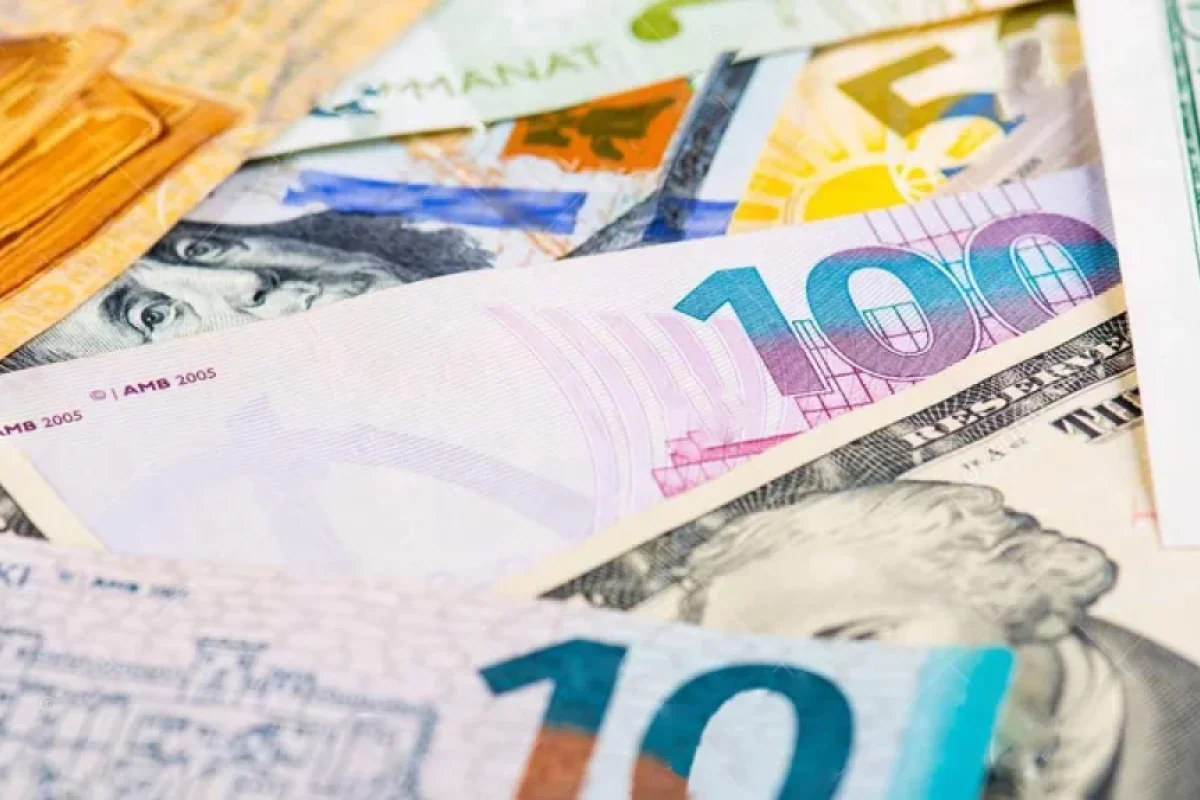 Dollarla bağlı mühüm qərar - Manatı nə gözləyir?