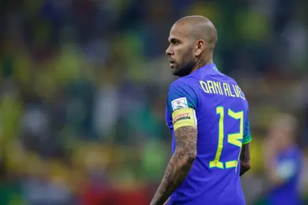 Daniel Alves intihar edib?