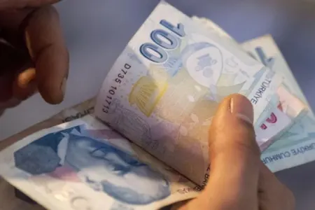 402 min işsizə 2,4 milyard lirə ödənildi