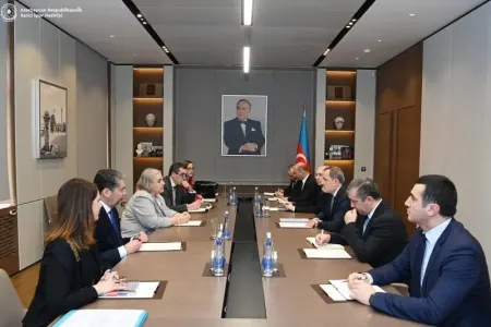 Ceyhun Bayramov Yunanıstan XİN rəhbərinin müavini ilə görüşdü