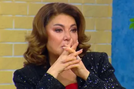 Efirdə şəhid həyat yoldaşından danışıb ağladı - VİDEO