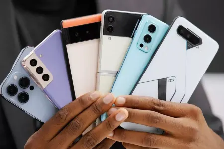 Ən yaxşı ekrana malik 21 smartfon