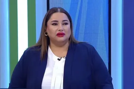 "İnternatda böyümüşəm"