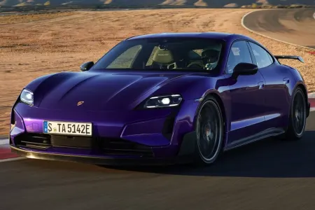 Porsche ən sürətli avtomobilini təqdim etdi