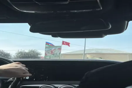 Türkiyə səfiri Çanaqqala şəhidləri ilə bağlı paylaşım edib