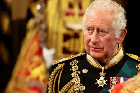 Böyük Britaniya kralı - ÖLDÜ?