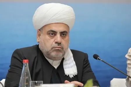 Şeyxülislam Azərbaycan xalqını təbrik etdi