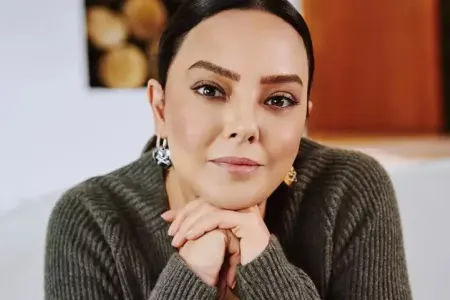 Ebru Gündeş hamilədir