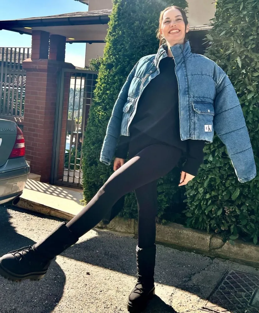 Fahriye Evcendən yeni pozalar - – FOTO