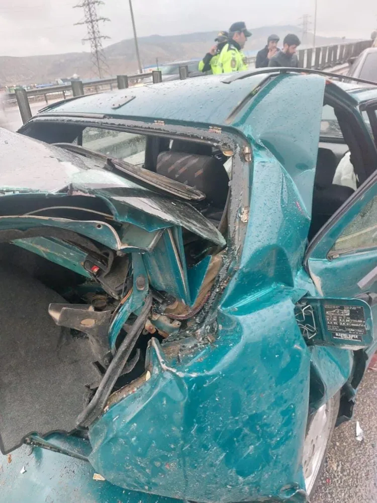 Bugün dəhşətli qəzaya düşənlər tanınmış şəxsin yaxınları imiş - FOTOlar