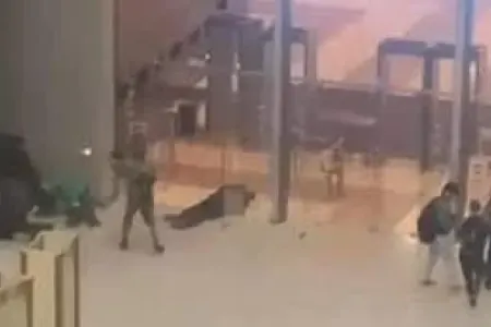 Otel sahibəsi terrorçular haqda: “Özlərini sakit aparırdılar”