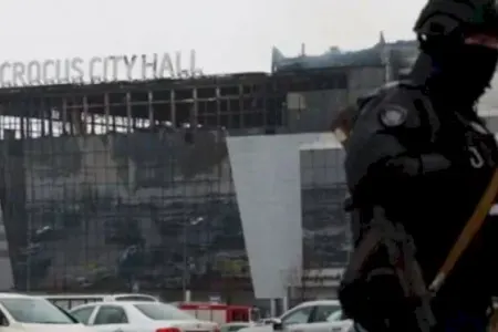 “Crocus”da terrorçular tərəfindən çəkilən yeni görüntülər yayıldı