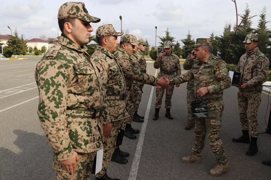 Hərbi Prokurorluq işçiləri DİN-in yüksək rütbəli vəzifəli şəxsləri ilə birgə hərbi hissələrdə olublar
