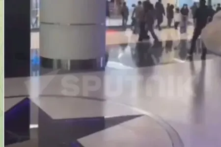 “Dəniz Mall”-dakı təxliyənin səbəbi açıqlandı - RƏSMİ