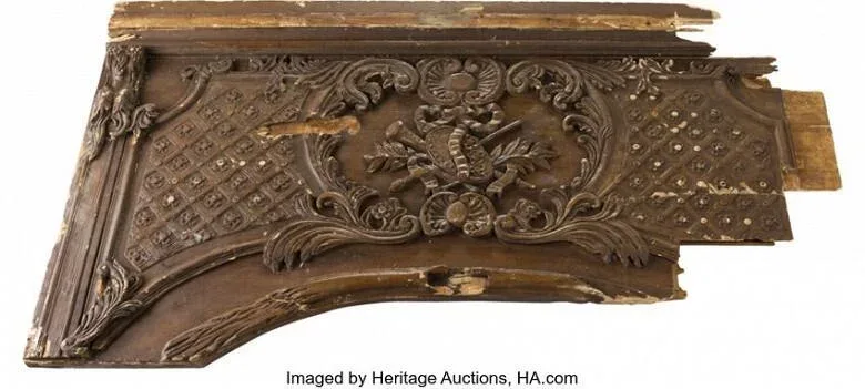 "Titanik" filmindəki qapı satıldı - FOTO