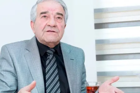 Seyran Səxavət Füzuliyə köçür