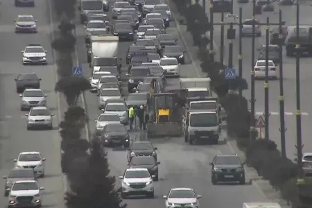 Salyanda mikroavtobuslar toqquşub, 10 nəfər xəsarət alıb