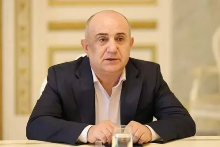 Babayan Nikolu devirmək üçün hərəkətə keçir - Şok ssenari