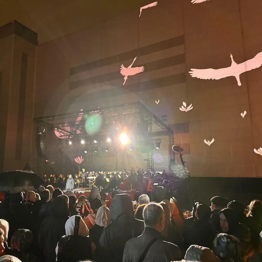 Emin terrorda həlak olanları yad etdi - FOTO