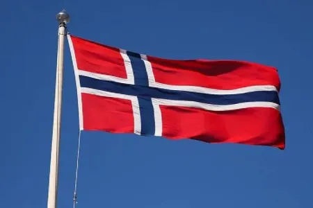 Norveç silah altındakı əsgərlərinin sayını artıracaq