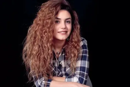 Azərbaycanlı müğənni "Qalatasaray"ın futbolçusu ilə evlənir?