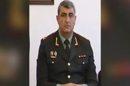 Sabiq rəisə 10 il həbs cəzası verildi - General rütbəsi alınacaq