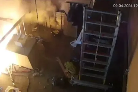 Fəlakət belə baş verib: - Klubdakı yanğının anbaan görüntüləri